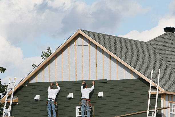 Professional Siding Installation technician working in Mount Holly Springs, PA